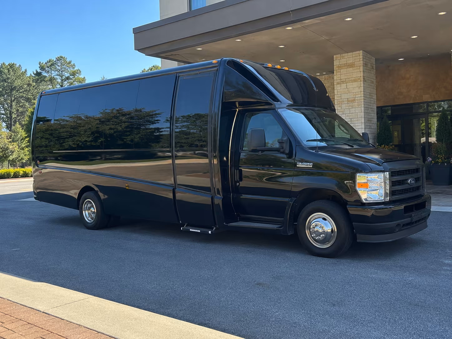 surprise hospital and campus shuttle bus rentals